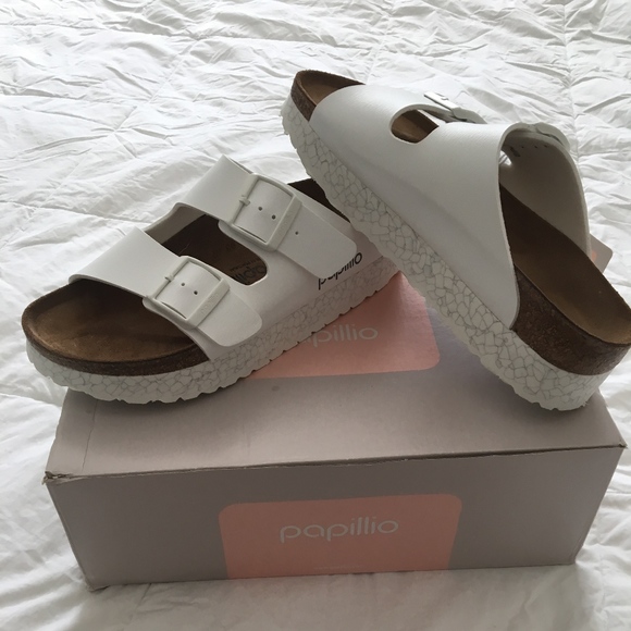Birkenstock Shoes - FIRM( NEW~ RARE) Birkenstock Arizona Platforms🔥
